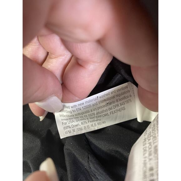 ZARA Puffer Coat Jacket, Size Small, Zipper Pockets, Fitted, Black, Outerwear - Picture 4 of 8